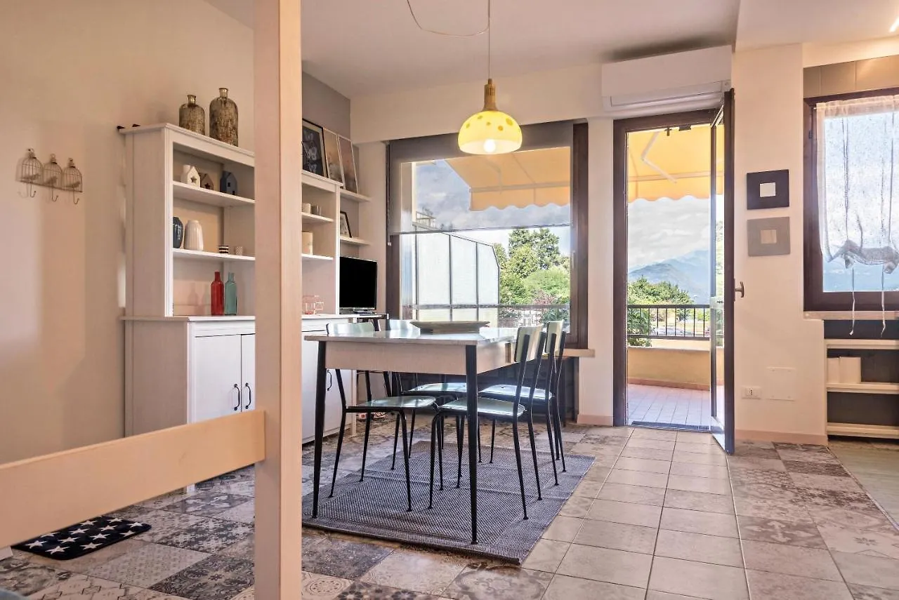 Apartment House Samantha Lago Maggiore Laveno-Mombello
